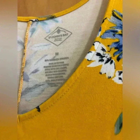 St.Johns Bay Midi Dress Floral Size Medium EUC - Picture 6 of 9